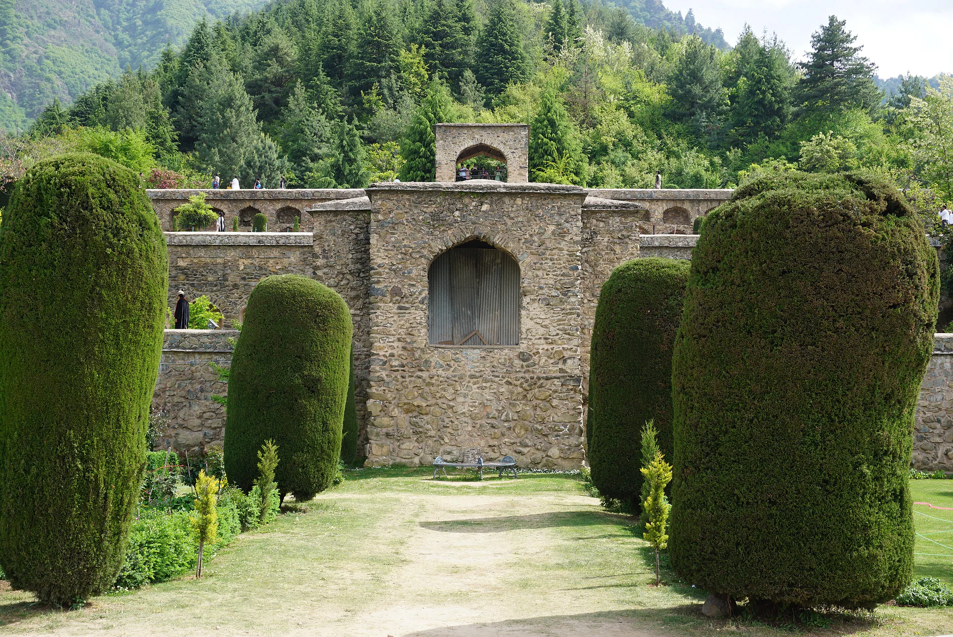 The terraced stone arches of Pari Mahal garden